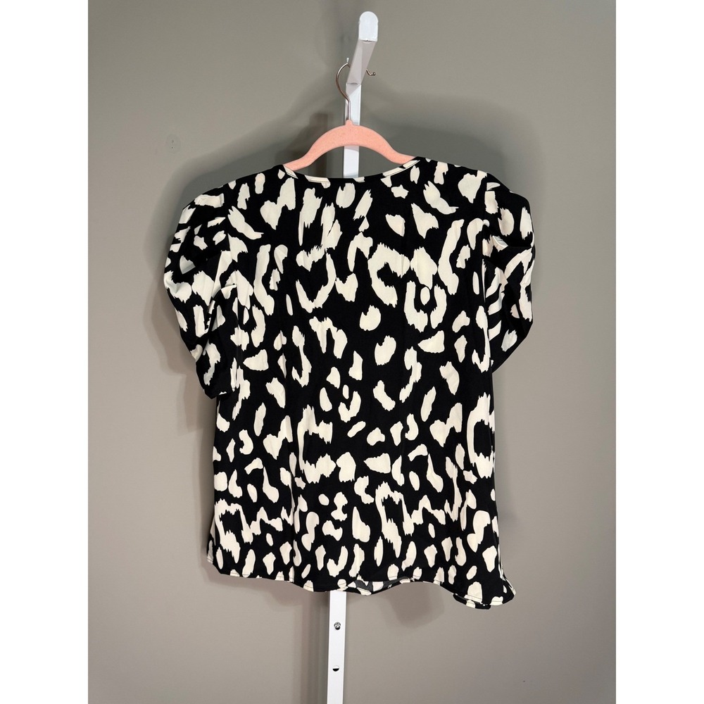 Emery Rose NWT XL Black White Leopard Print V-Neck Blouse Workwear Office - Picture 6 of 6